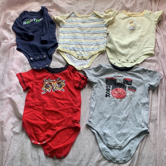 6-9M clothes lot - Picture 2 of 14